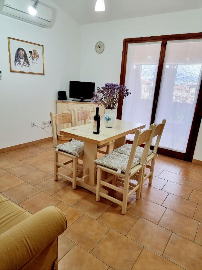La Casa Di Arly Apartment Olbia Ngoại thất bức ảnh